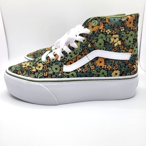 VANS Sk8-Hi Tapered Stackform Sneaker - Hightop / Platform - Picture 8 of 13